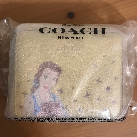 👸 ❤️ Coach Disney X Coach Large Jewelry Box With Belle - Picture 8 of 9